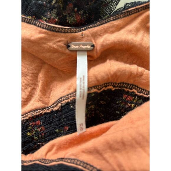 Free People Dottie Lace Off Shoulder Flutter Sleeve Top Womens Size XS - Picture 2 of 12